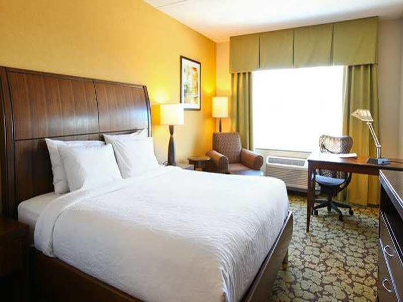 Hilton Garden Inn Олэт Экстерьер фото